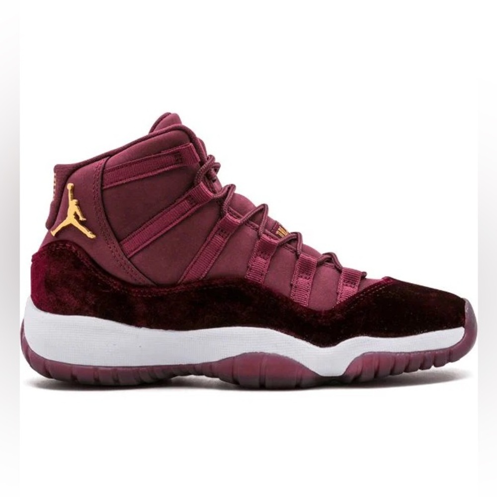 Air Jordan 11 Retro GG Heiress Velvet Sneakers